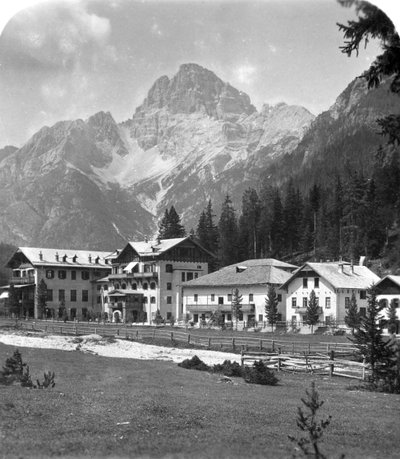Schluderbach ve Croda Pass Croda Rosa, Tirol, Avusturya, c1900s. by Wurthle and Sons