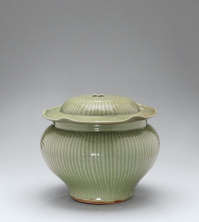 Longquan Seladon Nervürlü Kavanoz ve Kapak by Yuan Dynasty Chinese School