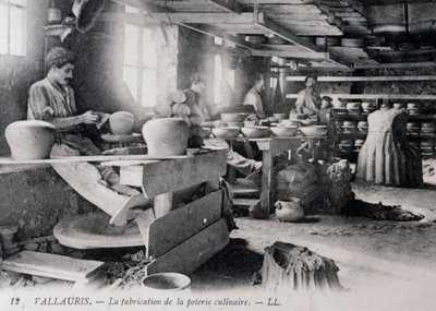 Vallauris sofra takımı için çömlek yapımı ile kartpostal, ca 1900, Fransa by William Walcutt