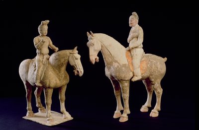 İki Binici, Çinli, Tang hanedanı (618-906) (pişmiş toprak) by Hippolyte Lalaise Devéria