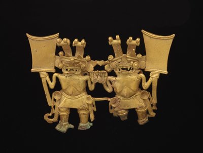 İki figürlü kolye, c.700-1520 (altın-bakır alaşımlı tumbaga) by culture Diquis