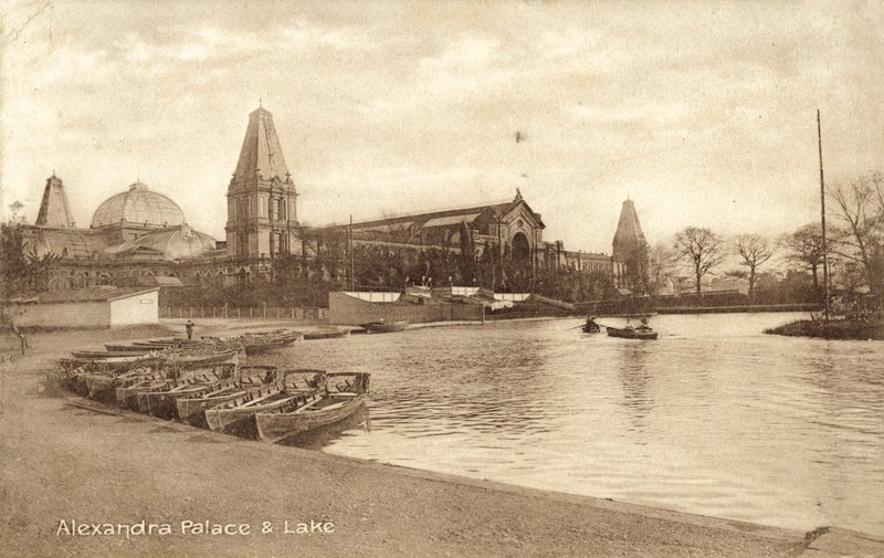 Alexandra Palace, Göl (s/b fotoğraf) by (after) English photographer