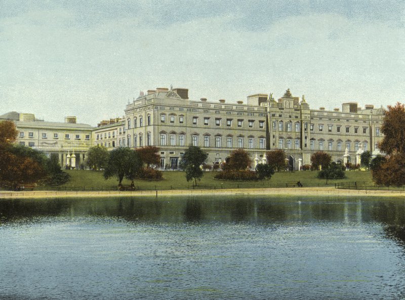 Buckingham Sarayı (renkli fotoğraf) by (after) English photographer