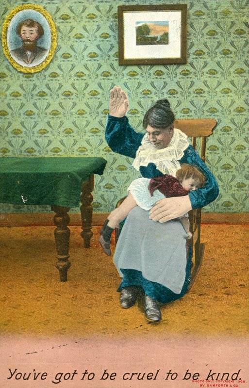 Nazik olmak için acımasız olmalısın (renkli fotoğraf) by (after) English photographer