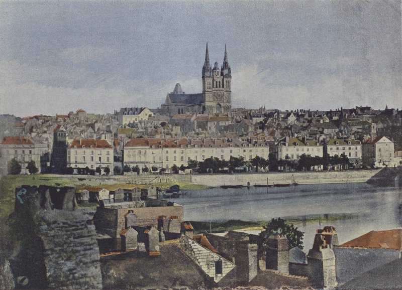 Angers, Genel Görünüm (renkli fotoğraf) by (after) French Photographer