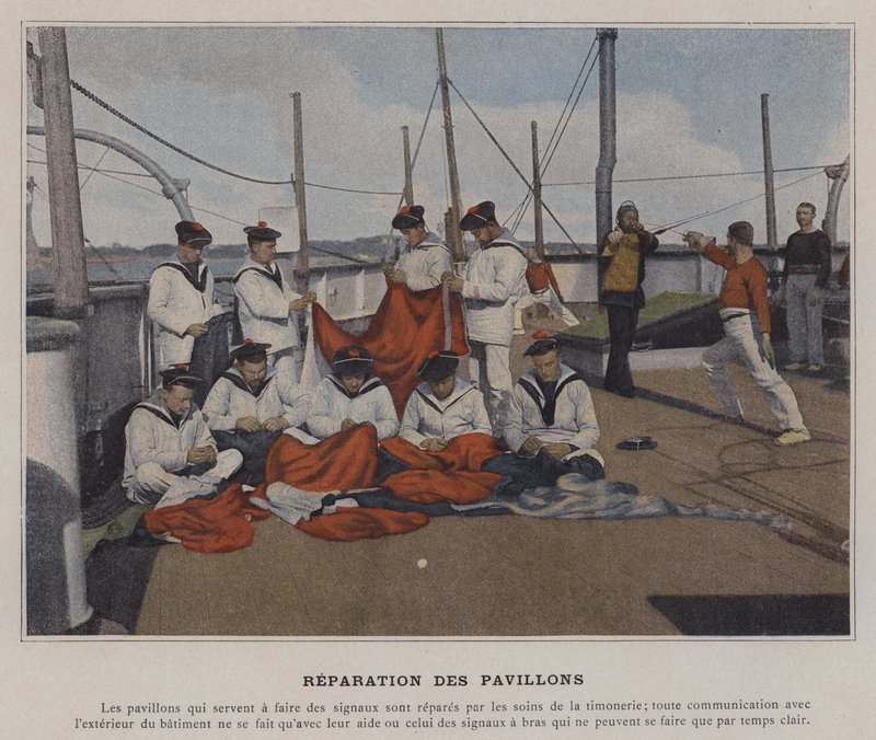 Pavyonların Onarımı (renkli fotoğraf) by (after) French Photographer