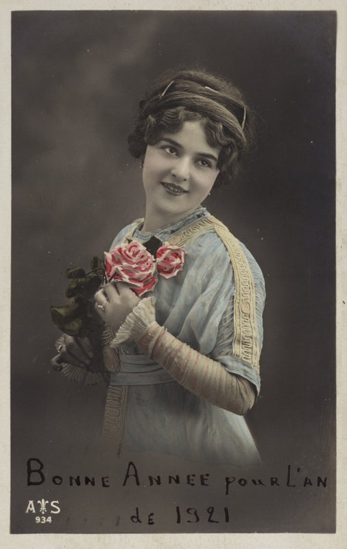 gül tutan kız by French Photographer