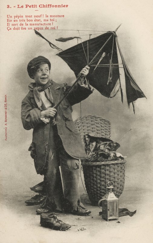 Küçük paçavra adam by French Photographer