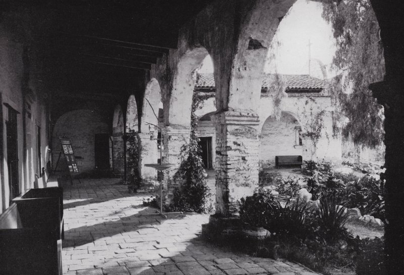 California: Mission San Juan Capistrano, Los Angeles