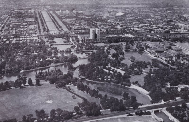 Chicago: Jackson Park ve Havadan Midway (s/b fotoğraf) by American Photographer (after)
