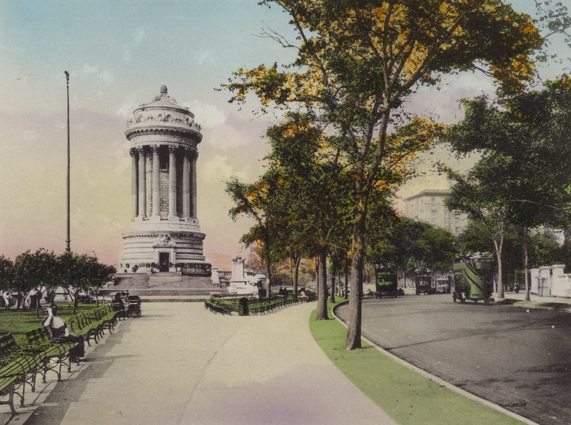 New York: Askerler ve Denizciler Anıtı, Riverside Drive (fotoğraf) by American Photographer (after)