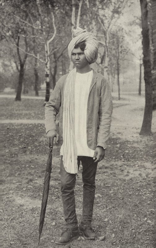 Bir Hindu Hokkabaz by American Photographer