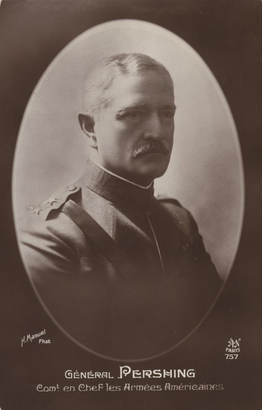 General John J Pershing (siyah-beyaz fotoğraf) by American Photographer