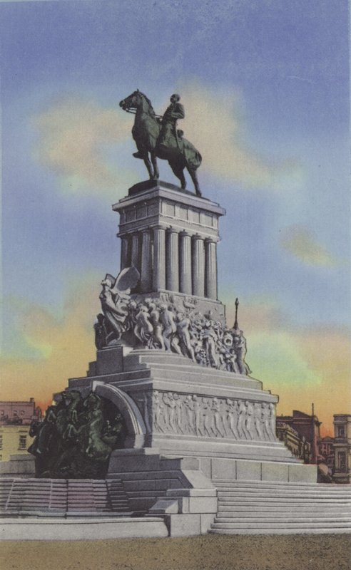 Monumento a Maximo Gomez, Maximo Gomez Anıtı (renkli fotoğraf) by American Photographer