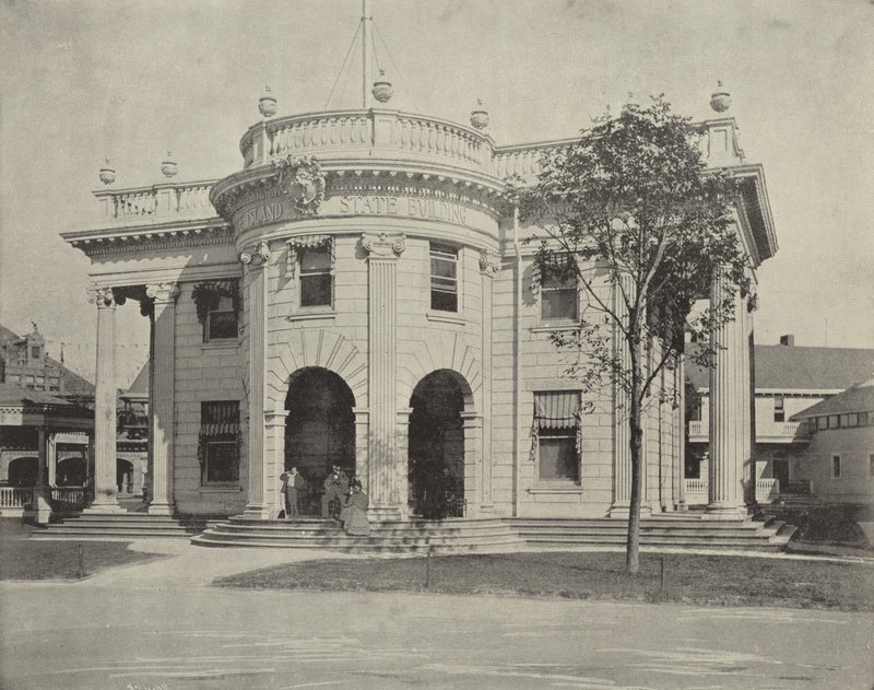 Rhode Adaları Binası by American Photographer