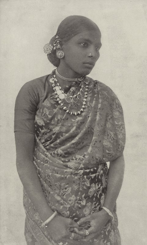 Singhalese Kadın by American Photographer