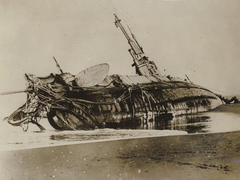 Batık ABD h3 denizaltısı, 1917 by American Photographer