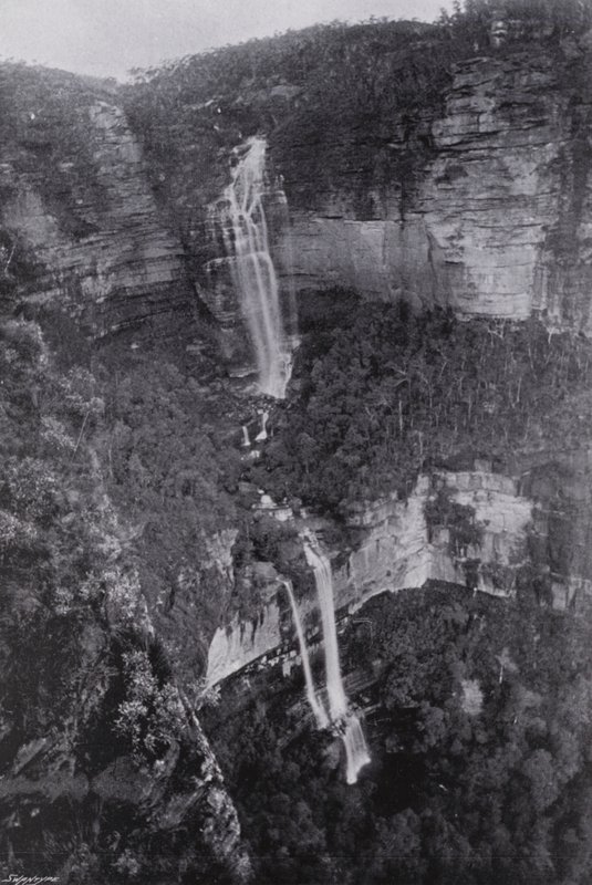 Yeni Güney Galler: Wentworth Şelalesi (s/b fotoğraf) by Australian Photographer