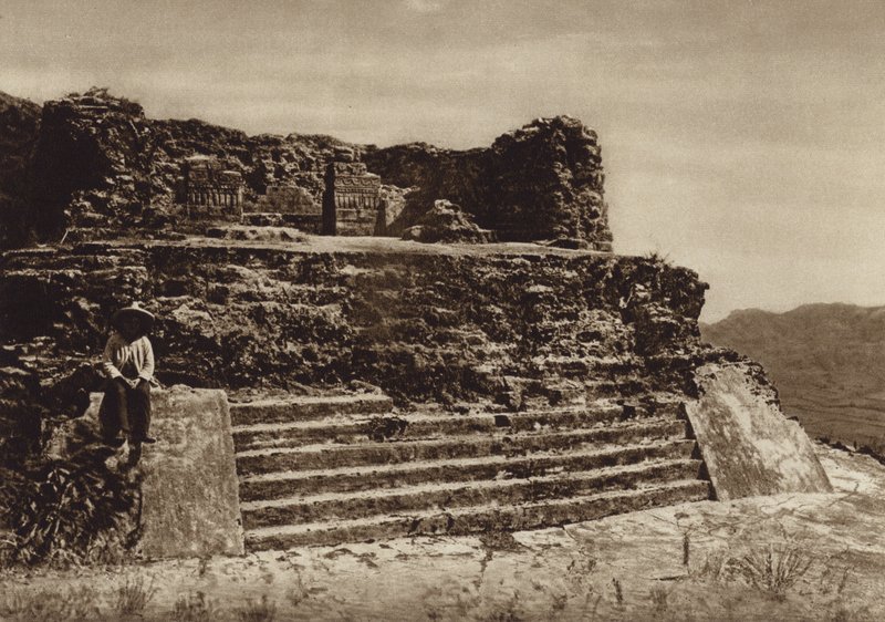 Meksika: Tepoztlan, El Tepoztecatl tapınak harabesi (s/b fotoğraf) by Cecile Seler Sachs