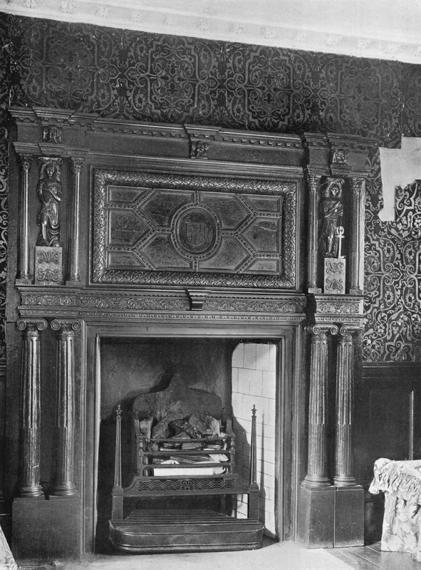 1953 Mantel Parçası: Eski El Yapımı Flok Kağıdı by Charles Latham