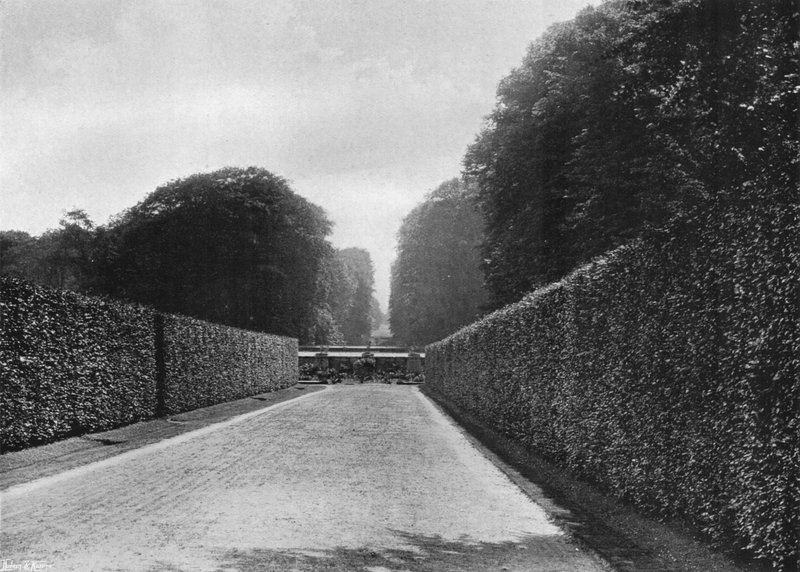 Broad Walk