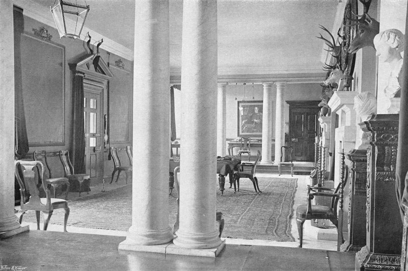 Giriş salonu by Charles Latham