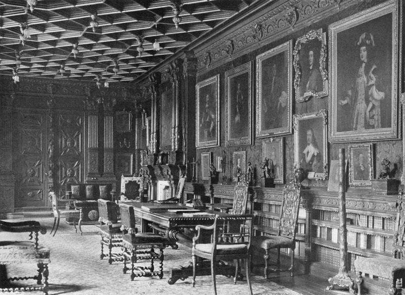 Tarihi Resimler: Salon (s/b fotoğraf) by Charles Latham