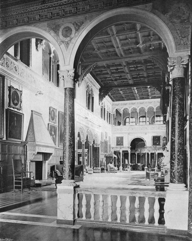Büyük Salonun Güney Tarafı by Charles Latham