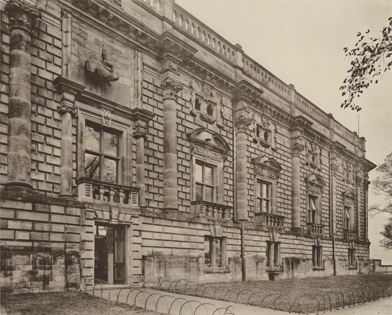 Kale, Nottingham, Doğu Cephesi by Charles Latham