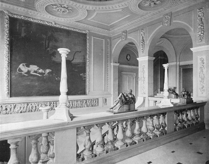 Galeri by Charles Latham