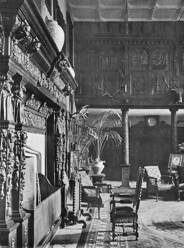 Salon ve Galeri by Charles Latham