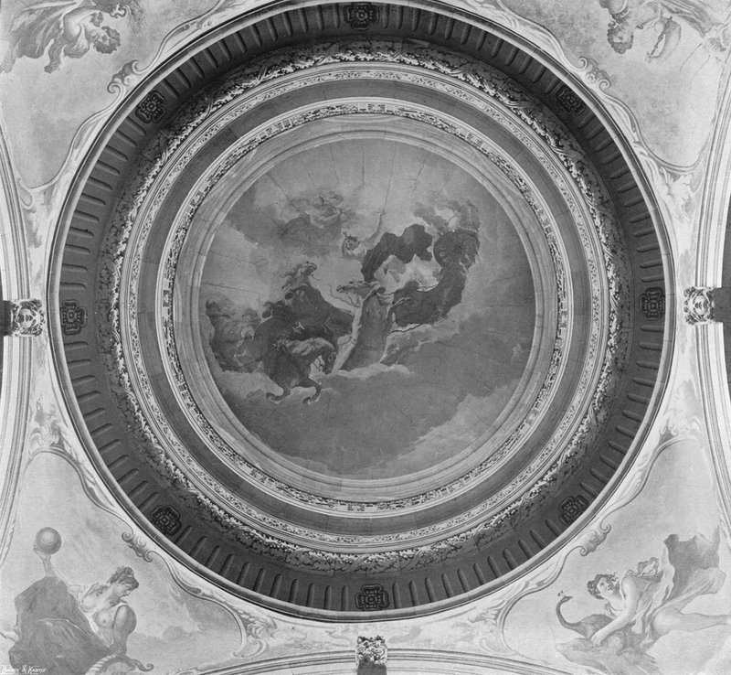 Salonun Kubbesinin İçi by Charles Latham