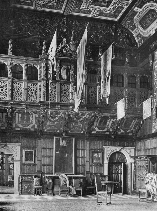 The Marble Hall, East End (s/b fotoğraf) by Charles Latham