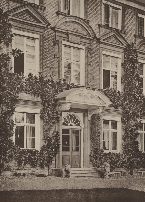 Tyttenhanger, Herts, Giriş, Bahçe Önü by Charles Latham
