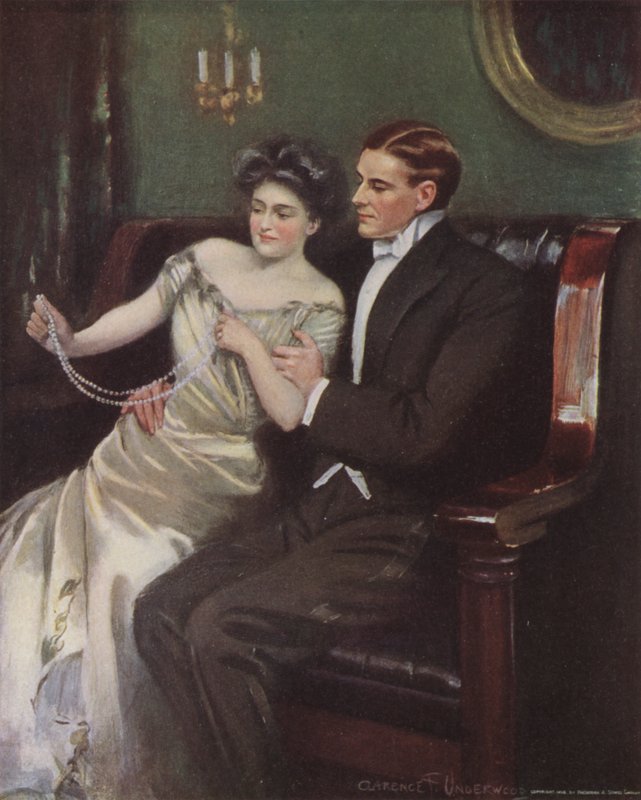 Hediye olarak bir inci kolye alan kadın by Clarence F. Underwood