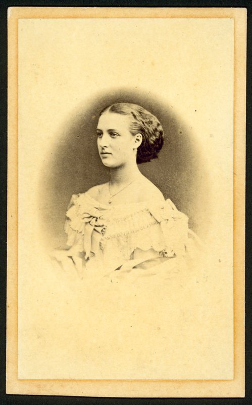Alexandra, Galler Prensesi by English Photographer