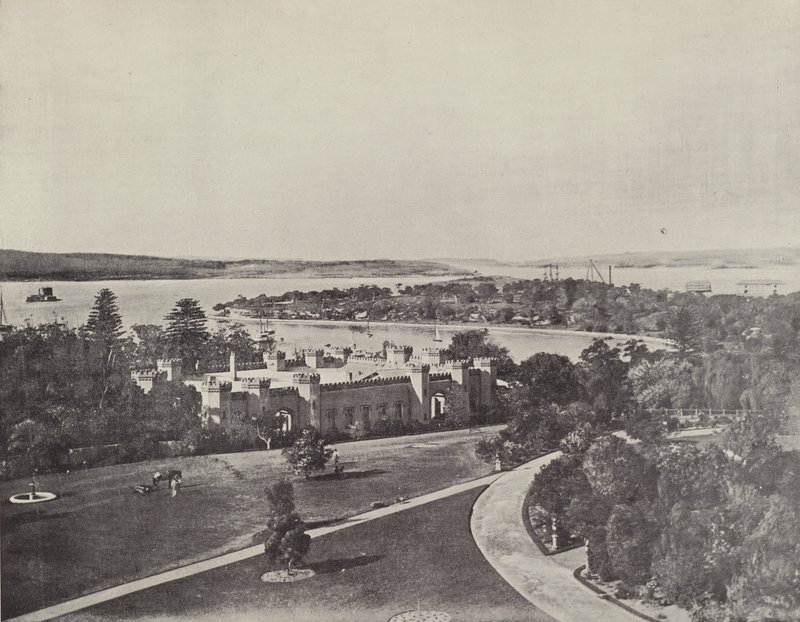 Büyüleyici Bir Sahne by English Photographer