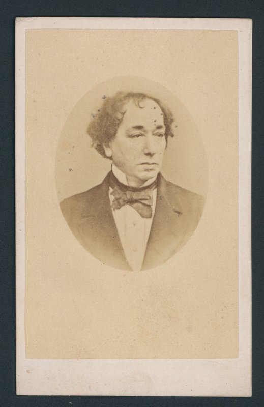 Benjamin Disraeli, kartvizit by English Photographer