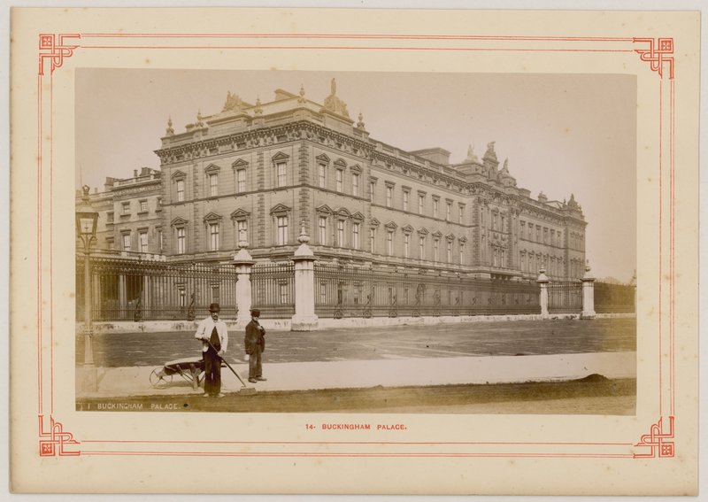 Buckingham Sarayı by English Photographer