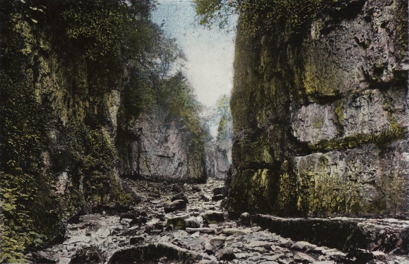 Buxton, Aşıklar Sıçrayışı by English Photographer
