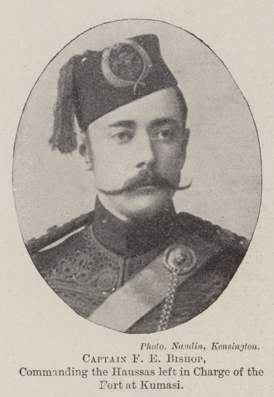 Kaptan FE Piskopos, Haussas