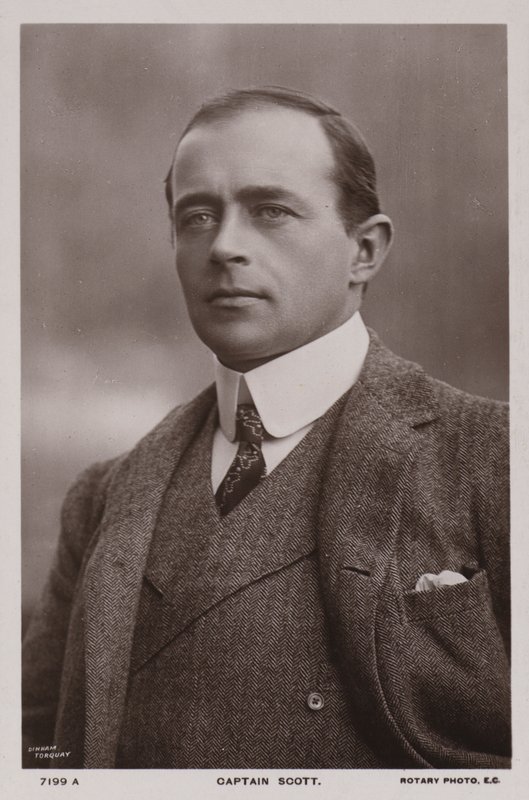 Kaptan Scott by English Photographer