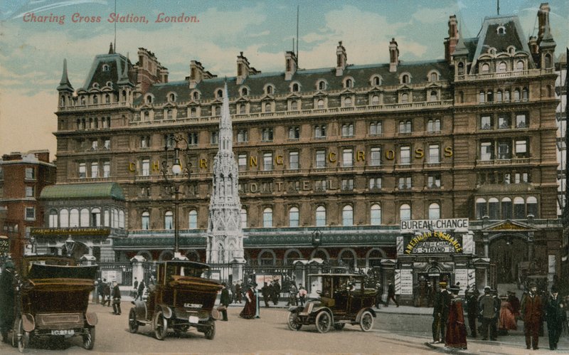 Charing Cross Oteli, Londra. 16 Aralık 1913