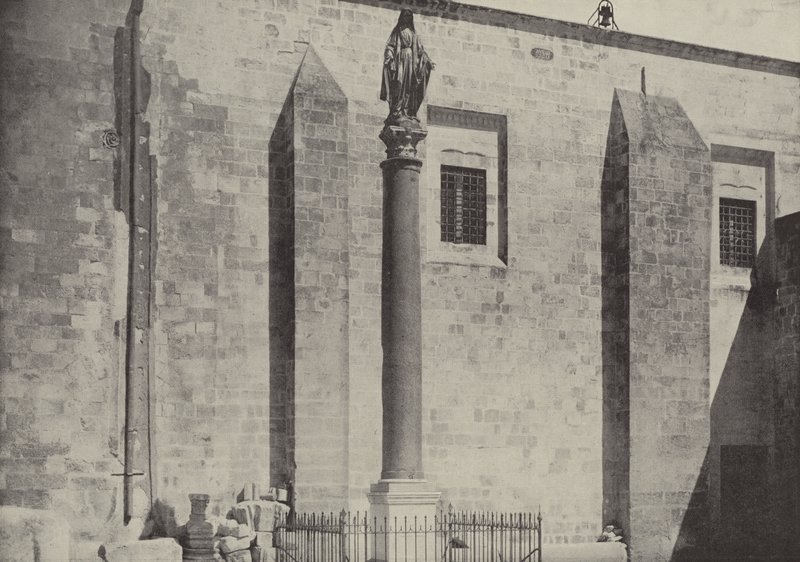Sütun ve Meryem Ana Heykeli, Nasıra, Yusuf ve Meryem