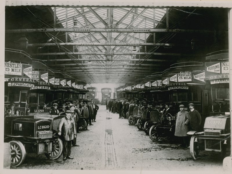Cricklewood Garaj by English Photographer