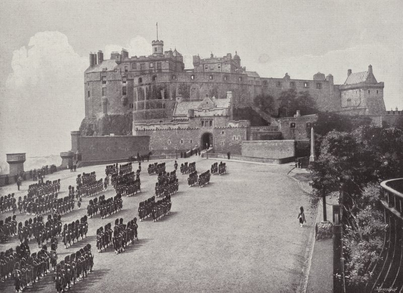 Edinburgh Kalesi, Esplanade by English Photographer