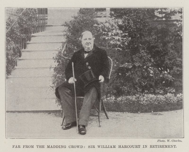 Çılgın Kalabalıktan Uzakta, Sör William Harcourt Emeklilikte by English Photographer