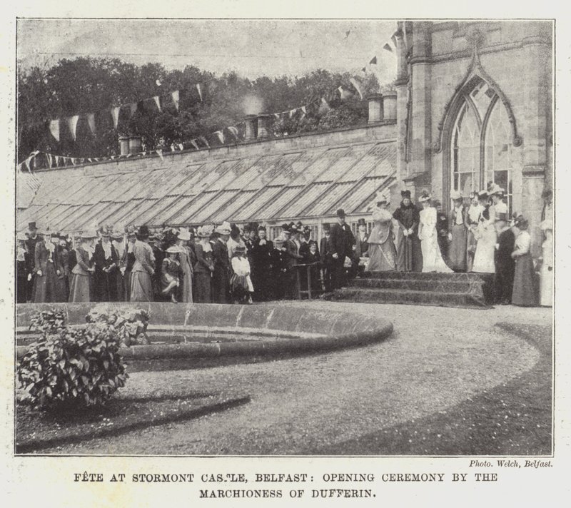 Belfast, Stormont Kalesi