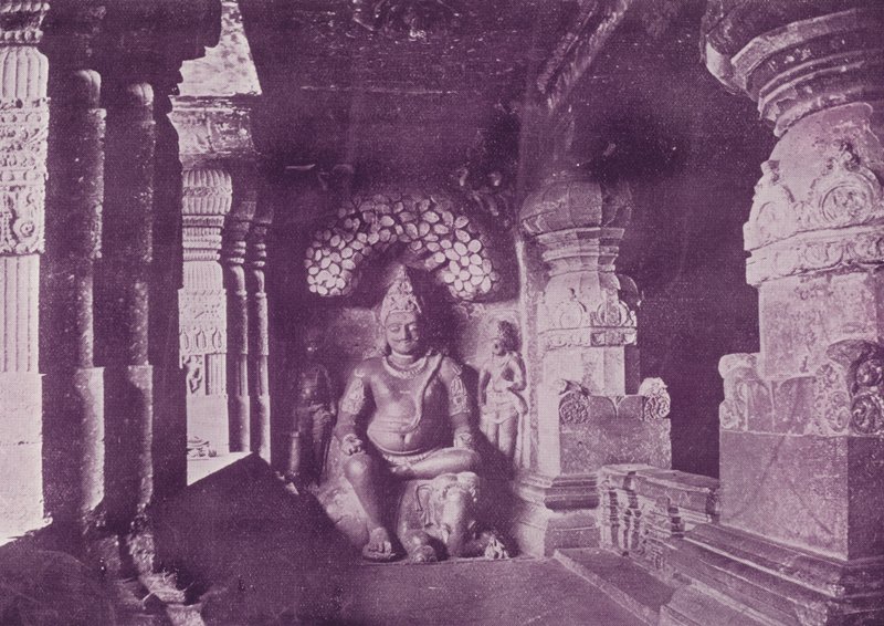 Indra Figürü, Ellora Mağaraları by English Photographer