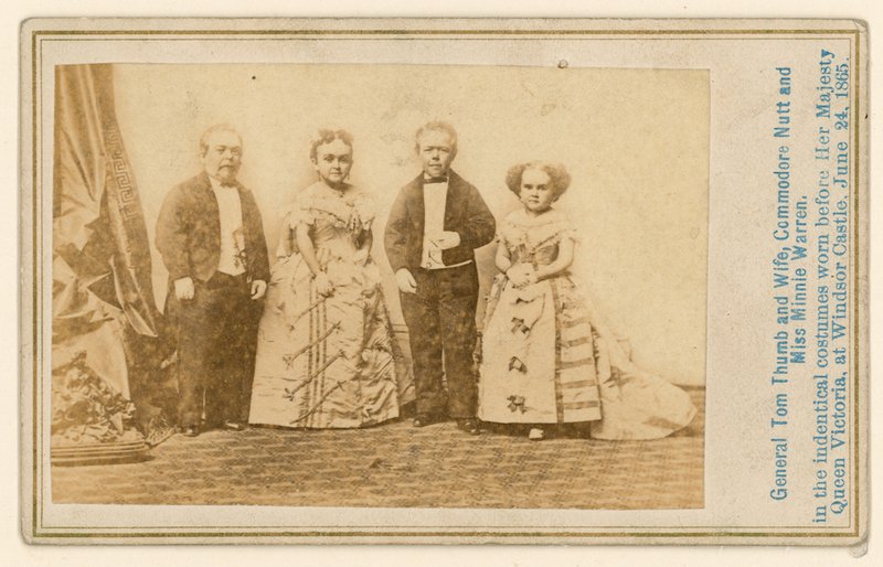 General Tom Thumb ve eşi Commadore Nutt ve Miss Minnie Warren by English Photographer